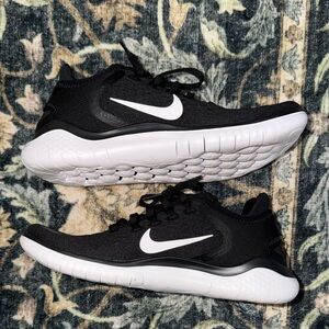 Nike Free RN 2018